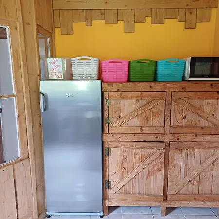 A Barraka: Rent Your In Flores! * Lajes das Flores