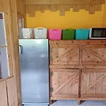 A Barraka: Rent Your In Flores! * Lajes das Flores