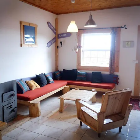 Venkovský dům A Barraka: Rent Your In Flores!