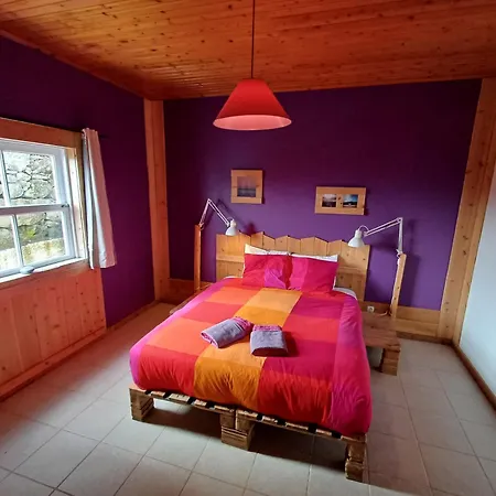 乡村民宿 A Barraka: Rent Your In Flores!